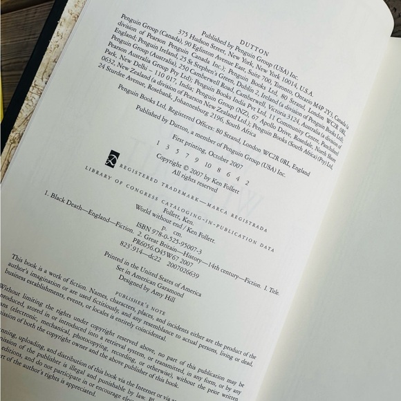 Ken Follett World Without End 2007 Book Hardcover Novel Dutton Publishing - Picture 10 of 12